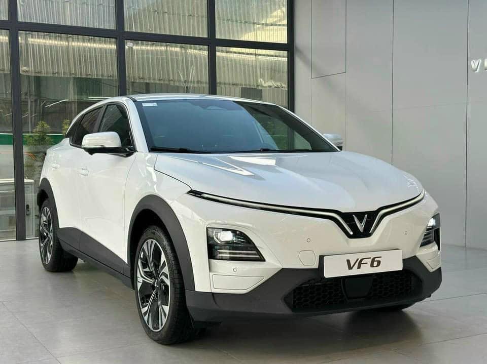 Xe trưng bày tại VinFast Dĩ An Bình Dương