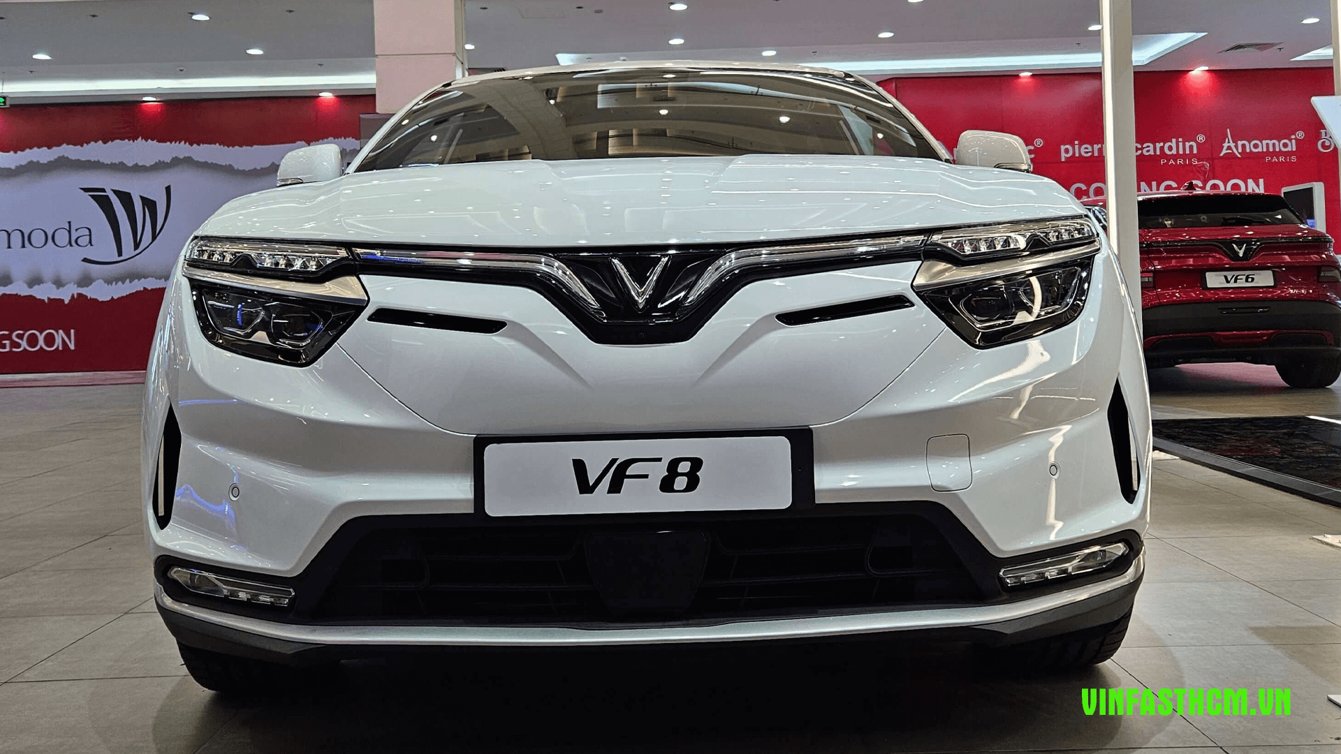 VinFast VF8