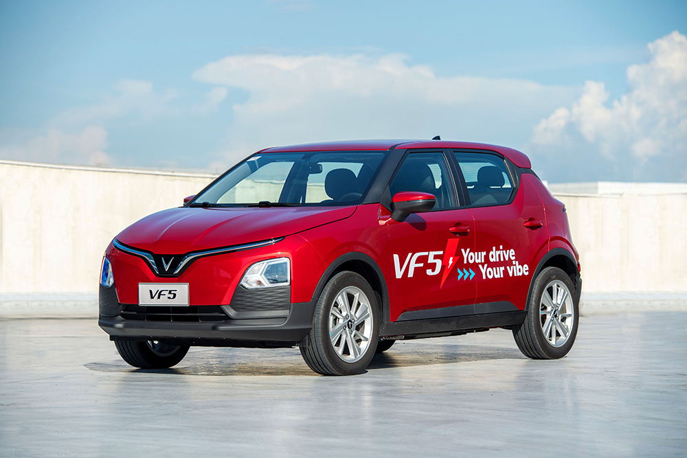 Đánh giá xe điện VinFast VF5 khi lái thử