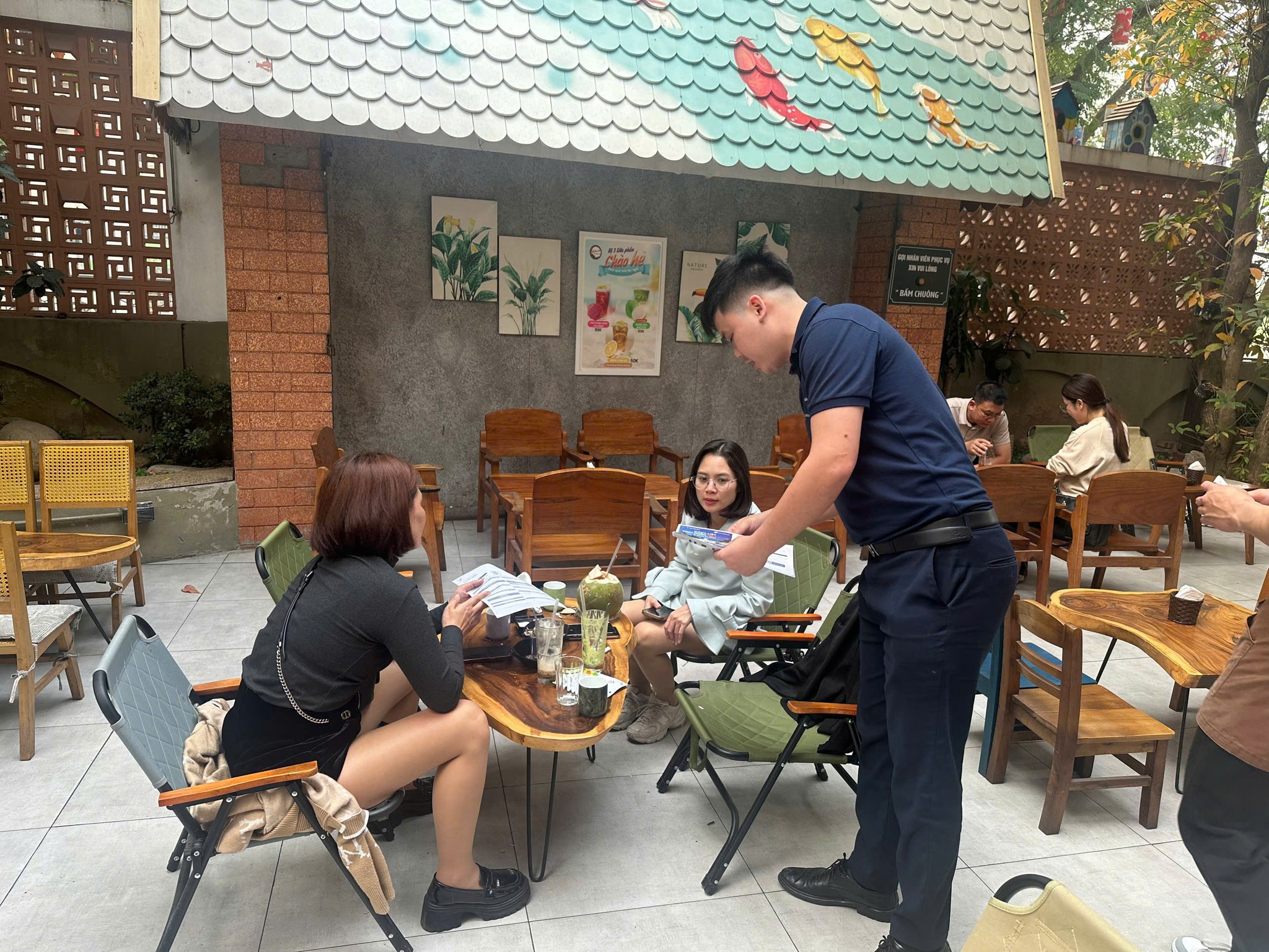 VinFast Minh Đạo Times City | Tư vấn bán hàng mời khách lái thử tại VinFast Minh Đạo Times City