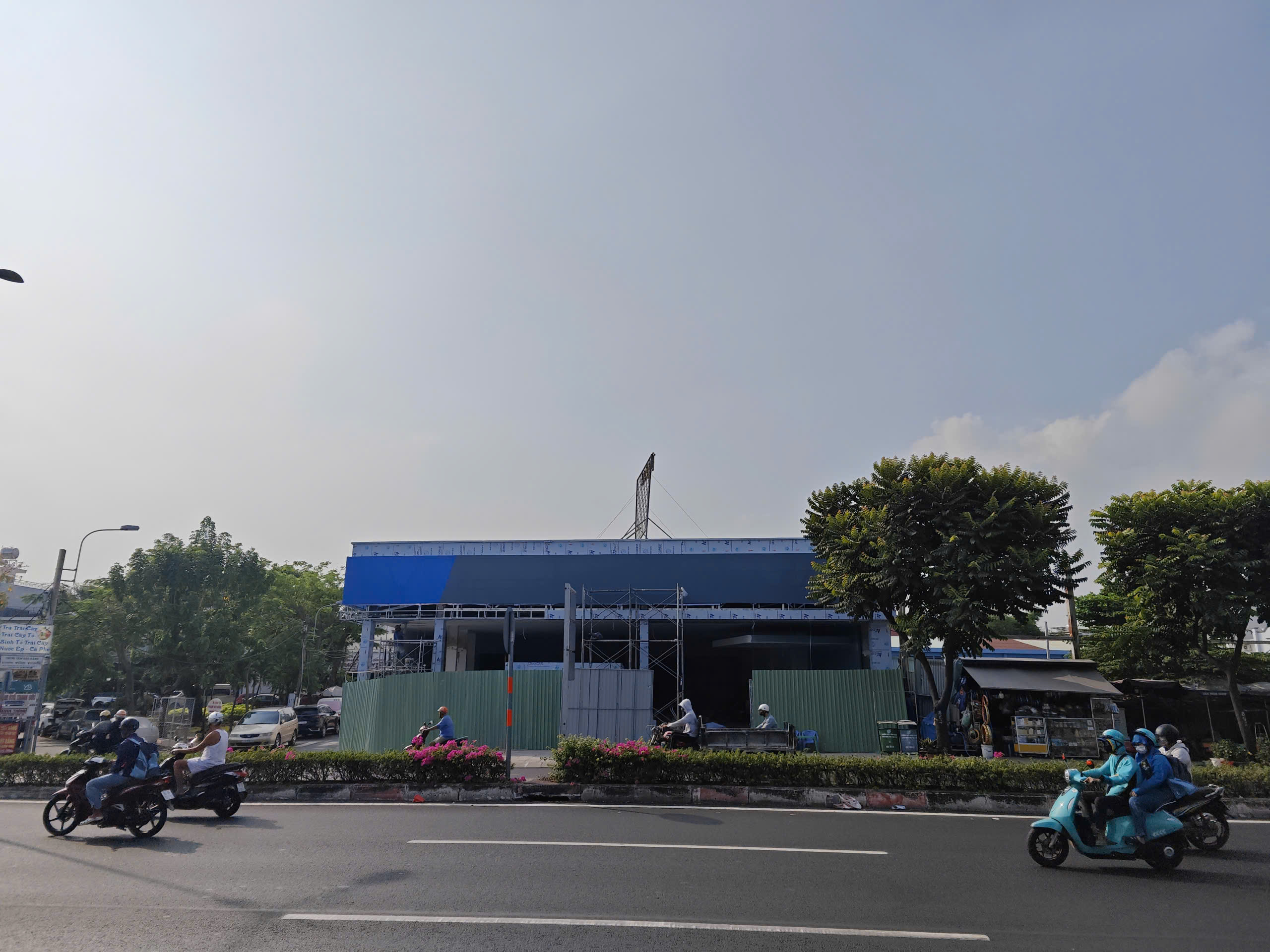 Không gian showroom hiện đại – Chuẩn VinFast